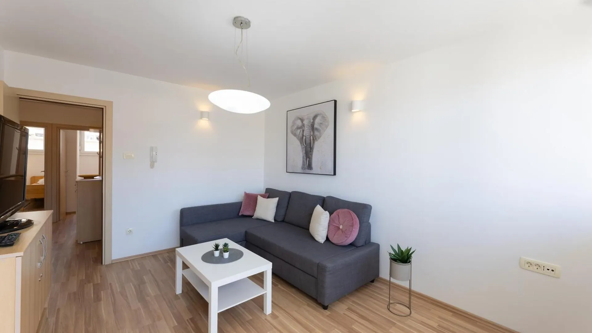Apartment Toma Split